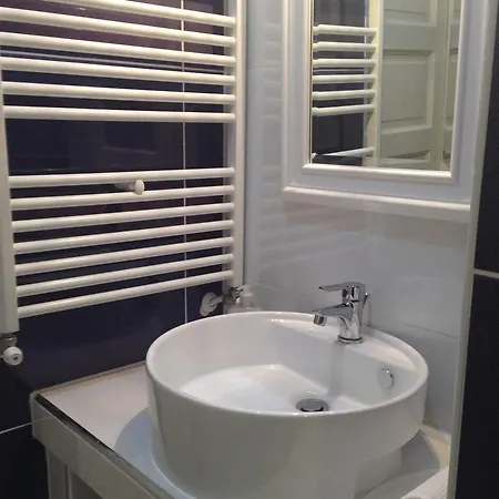 King Residences Apartment