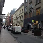 King Residences Lägenhet